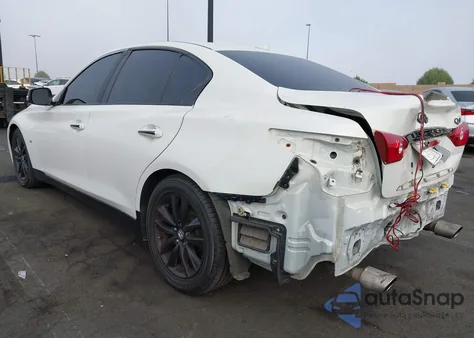 2015 Infiniti Q50 Premium z USA, uszkodzony, nr VIN JN1BV7AP4FM354803